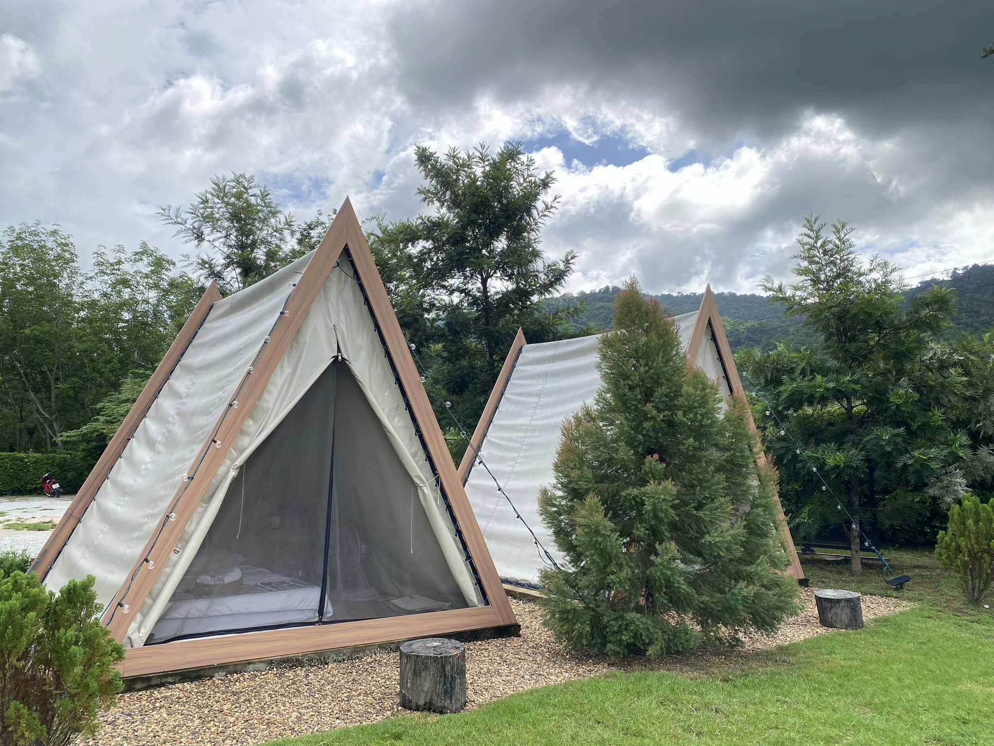 ภาพบบรยากาศภายนอกกระโจม 6 ถึง 7 - 6